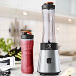 garrafa-adicional-sport-blender-bse10-aesb1-electrolux-lifestyle-laranja-03