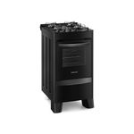 Foto do fogão 4 bocas Continental automático preto com mesa de vidro temperado, modelo FC4VP – bivolt levemente em diagonal. Ele é todo preto, tem mesa de vidro com os botões em cima, grades individuais para cada boca, forno com frente de vidro e puxador e pés altos pretos na frente e, atrás, pés brancos reguláveis.