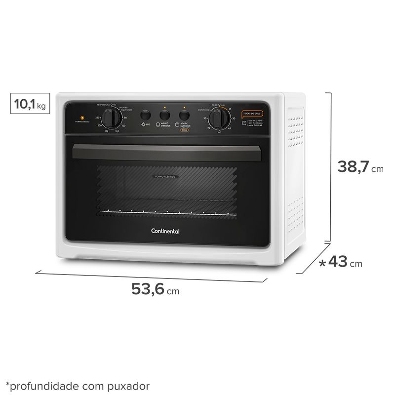 Foto lateral do forno elétrico de bancada da Continental branco, modelo BC44B. Na lateral direita, há uma linha referencial de medidas que marca 38,7 centímetros de altura, 43 centímetros de profundidade com puxador e 53,6 centímetros de largura. À esquerda do forno, há um retângulo com o texto 10,1 quilos.