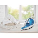 Ferro_a_Vapor_SteamLine_com_apoio_de_silicone_SIV12_Detalhe7