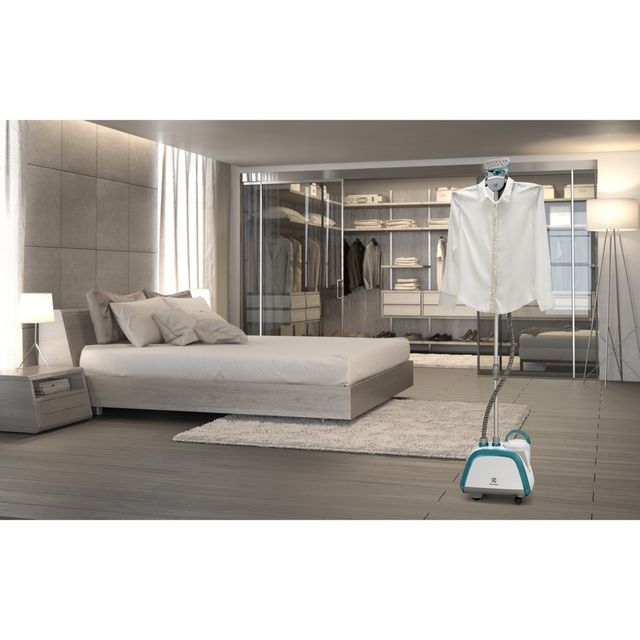 Vaporizador de roupas desamassa e higieniza GST10