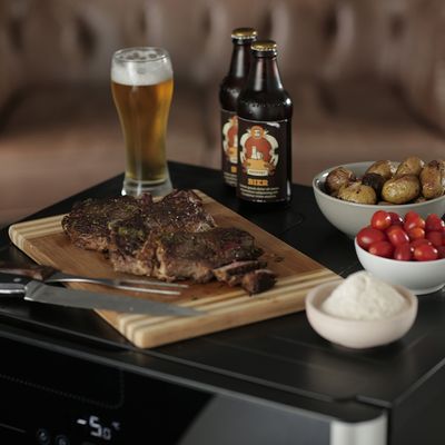 Cervejeira-100L-Electrolux-BEER-1_Angulado_Prateleiras_7