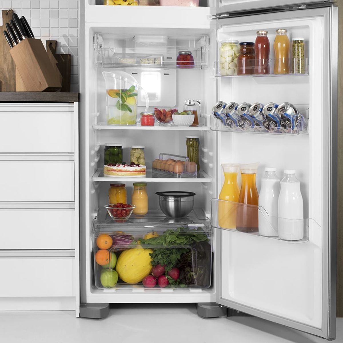 refrigerador-frost-free-371-litros--dfn41-Detalhe6