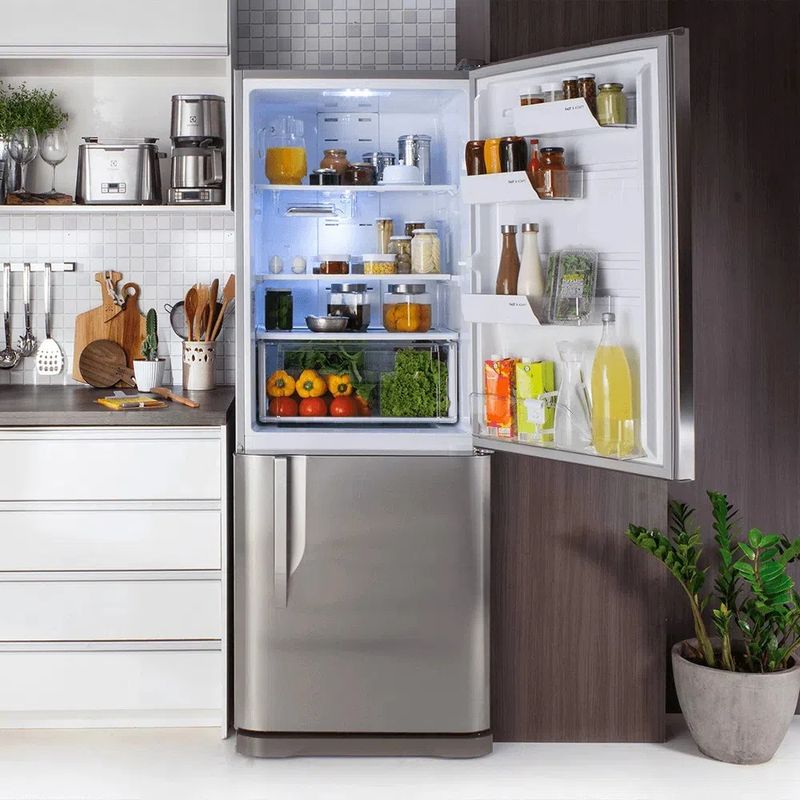geladeira-refrigerador-electrolux-frost-free-454-litros-bottom-freezer-DB53X_geladeira-aberto_detalhe12