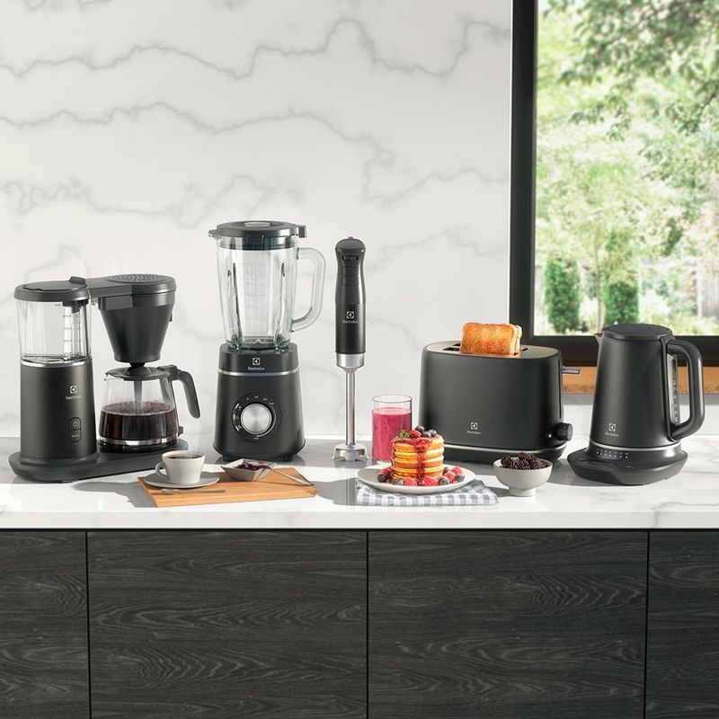 ImmersionBlender_IBP70_ProductFamily_Kitchen_A_Electrolux_1000x1000-detalhe5