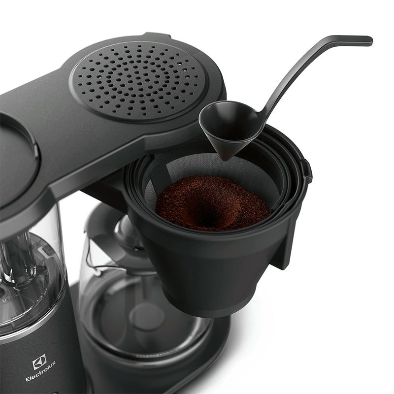 CoffeeMaker_CMP70_SpoonScoop_Electrolux_1000x1000-detalhe1