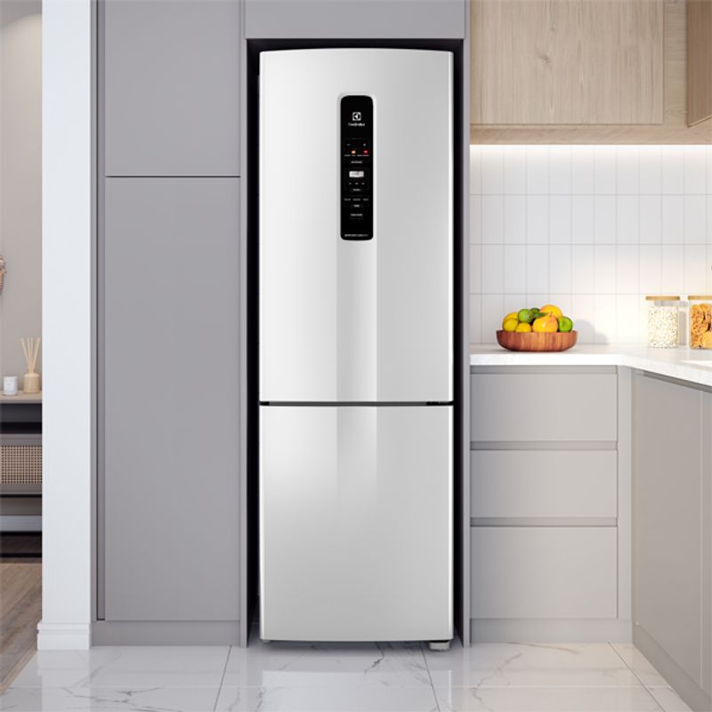 Refrigerator_IB45_Environment_Square_Electrolux_Portuguese_600x600-detalhe8