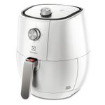 AirFryer_EAF11_Perspective_Electrolux_portuguese-detalhe1