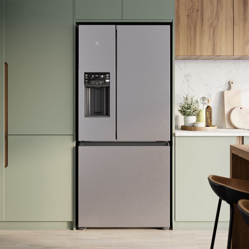 Refrigerator_IM8IS_Environment_Square_Electrolux_Portuguese