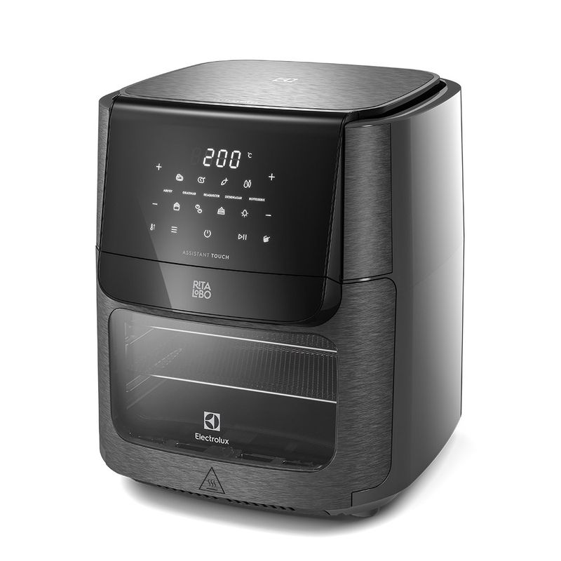 Airfryer_EAF90_Perspective_Electrolux_Portuguese-3