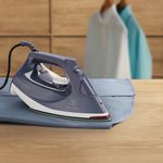 Steam_Iron_ESI60_MistyNavy_Perspective_B_Electrolux_1000x1000-5