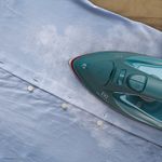 Steam_Iron_ESI80_PineGreen_TopView_Electrolux_1000x1000-3
