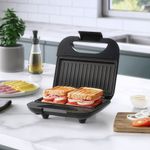 52_52_SandwichMaker_ESG20_Kitchen_Electrolux_1000x1000-1000x1000