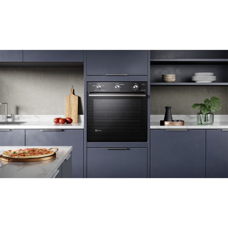 94_94_Oven_OE8EL_Kitchen_Electrolux_Portuguese-1000x562