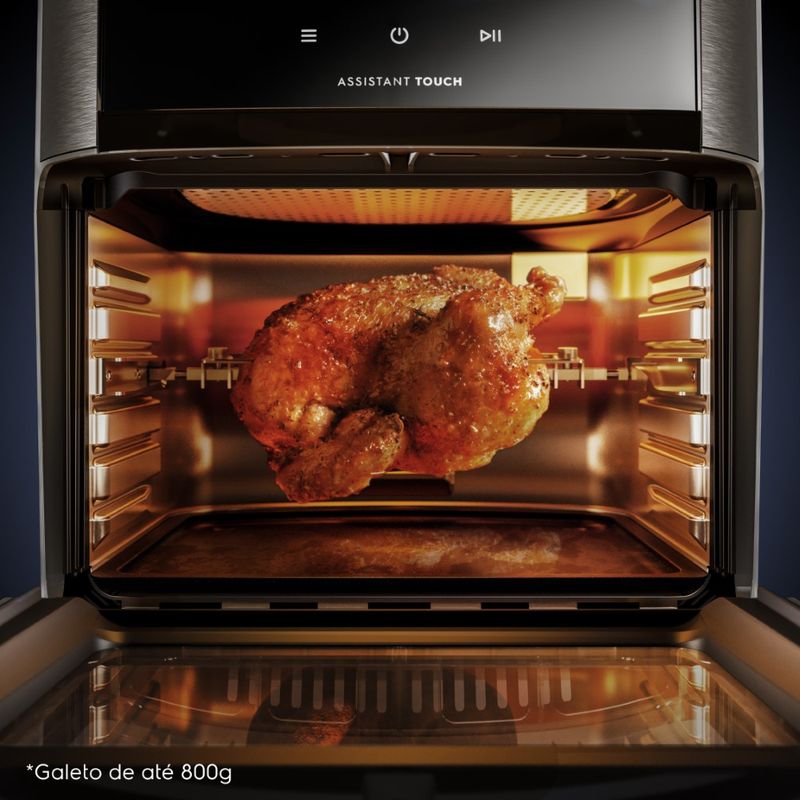 Airfryer_EAF90_Rotisserie_Electrolux_Portuguese-4500x4500