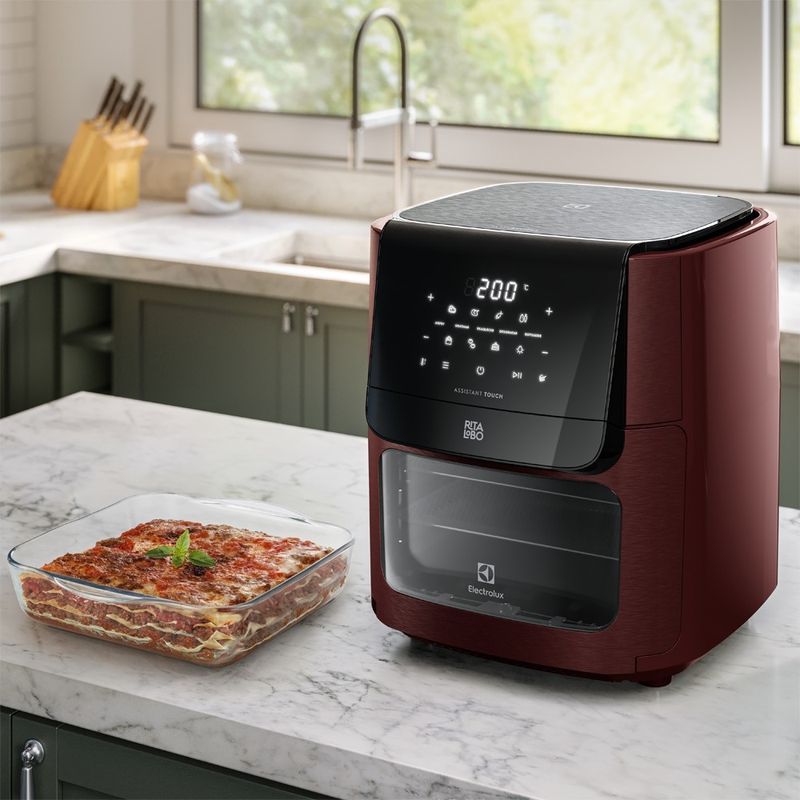 Airfryer_EAF91_Kitchen_Square_Electrolux_Portuguese-1000x1000