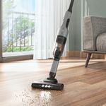 Vacuum_Cleaner_ERG018_LivingRoom_Close_Electrolux-1000x1000