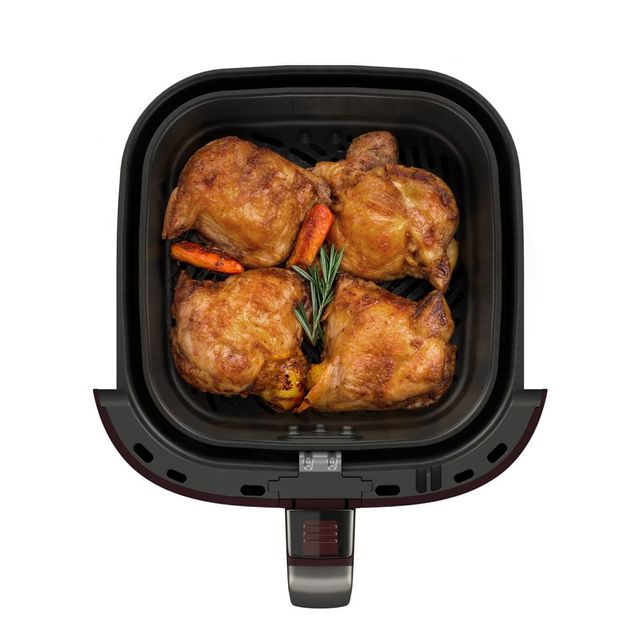 Air Fryer Electrolux p/ Rita Lobo 5,6L Vermelha Escura Efficient