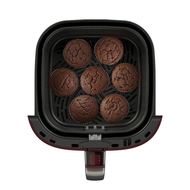 Air Fryer Electrolux p/ Rita Lobo 5,6L Vermelha Escura Efficient