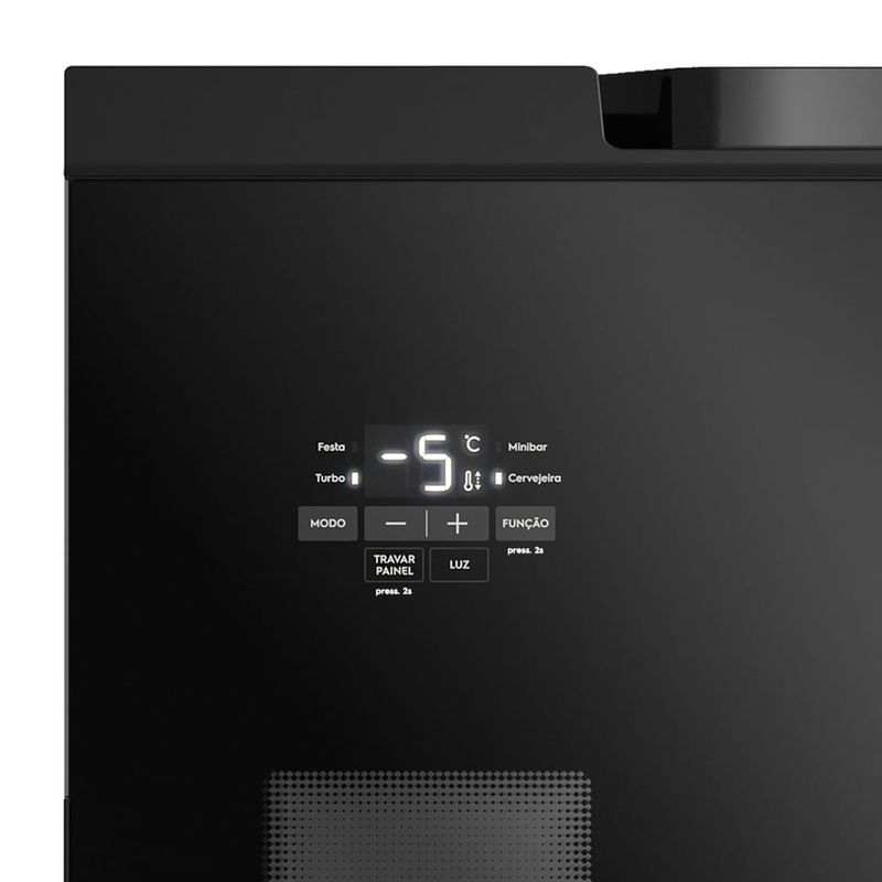 Beerfridge_EB100_Panel_Electrolux_Portuguese-1000x1000.jpg