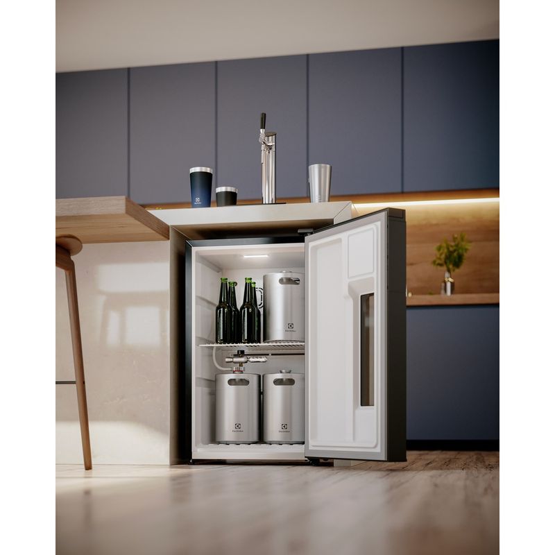 Draft_Bear_Feature_Keg_Electrolux_Portuguese_-1000x1000.jpg