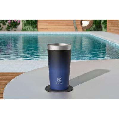 Beer_Cup_Black-Blue_Pool_Electrolux-1000x1000.jpg