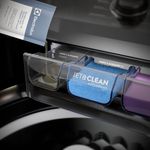 Fabric_Revitalizer_Dispenser_Electrolux_Portuguese-1000x1000.jpg