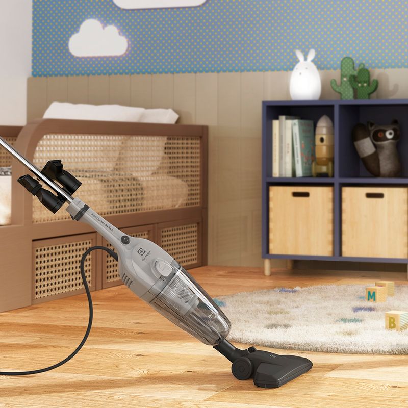 Vacuum_Cleaner_STK16_KidsBedroom_Electrolux_1000x1000.jpg