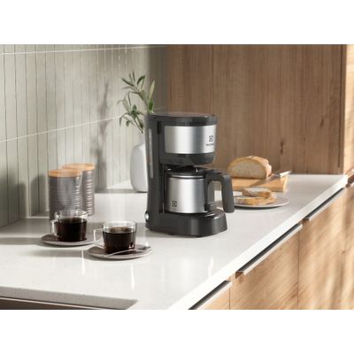 Coffee_Machine_ECM12_Kitchen_Electrolux-7000x5252