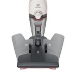 Vacuum_Cleaner_STK14B_FloorNozzle180_Electrolux_Portuguese-4500x4500