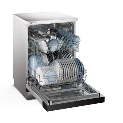 DISHWASHER_LS14E_Loaded_Electrolux_Portuguese-1000x1000.jpg