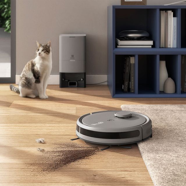 Robô Aspirador Electrolux 4 em 1 Wi-Fi Experience até 1h40
