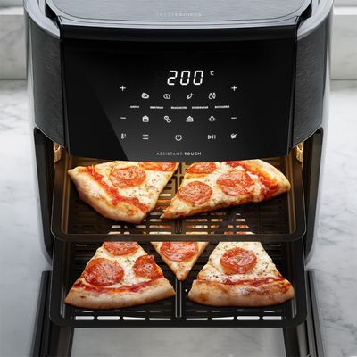 Airfryer_EAF90_Feature_Reheat_Electrolux_Portuguese-1000x1000.raw