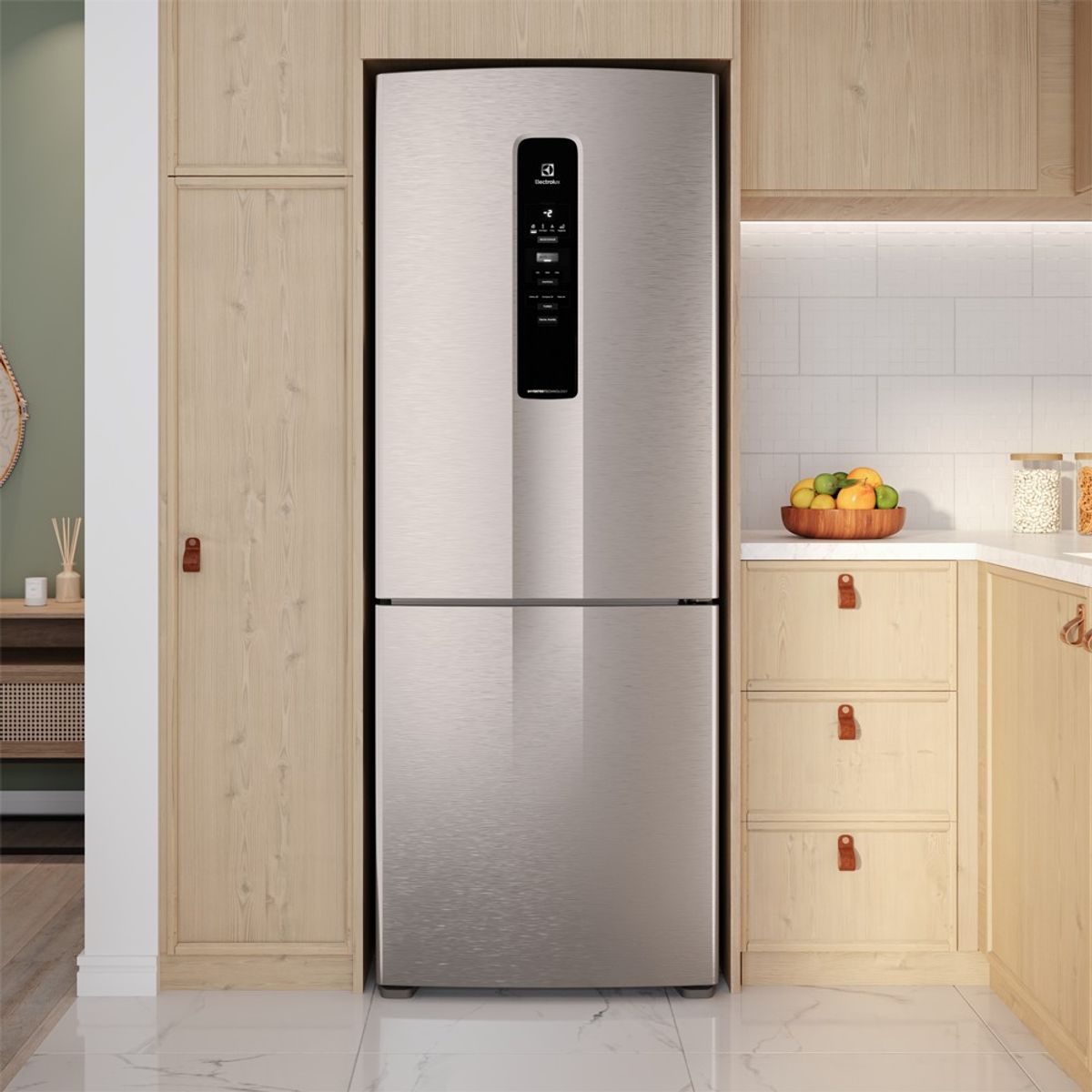 Refrigerator_IB55S_Environment_Square_Electrolux_Portuguese-1000x1000