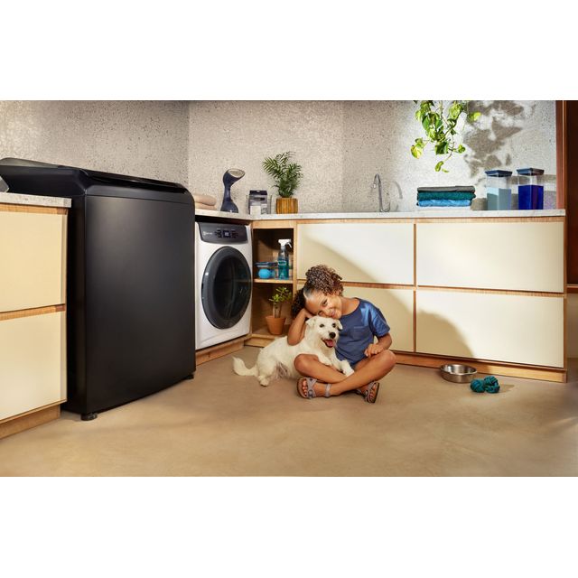 Máquina de Lavar Electrolux 18Kg Preta Expert Tripla Filtragem e
