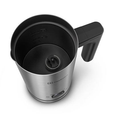 Milk_Frother_EMF10_TopView_Electrolux-1000x1000