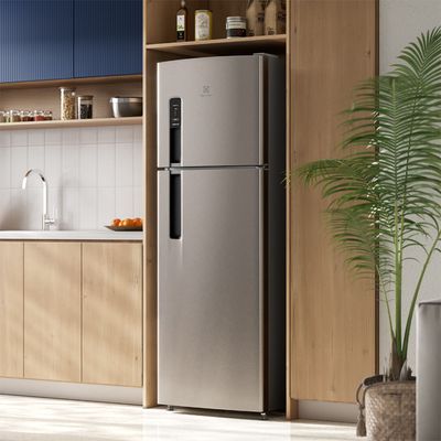 Refrigerator_TF41S_Environment_Square_Electrolux_Portuguese-1000x1000.raw