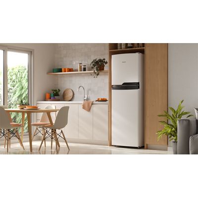 Refrigerator_TC45_Continental_Environment_Portuguese-1000x563.raw