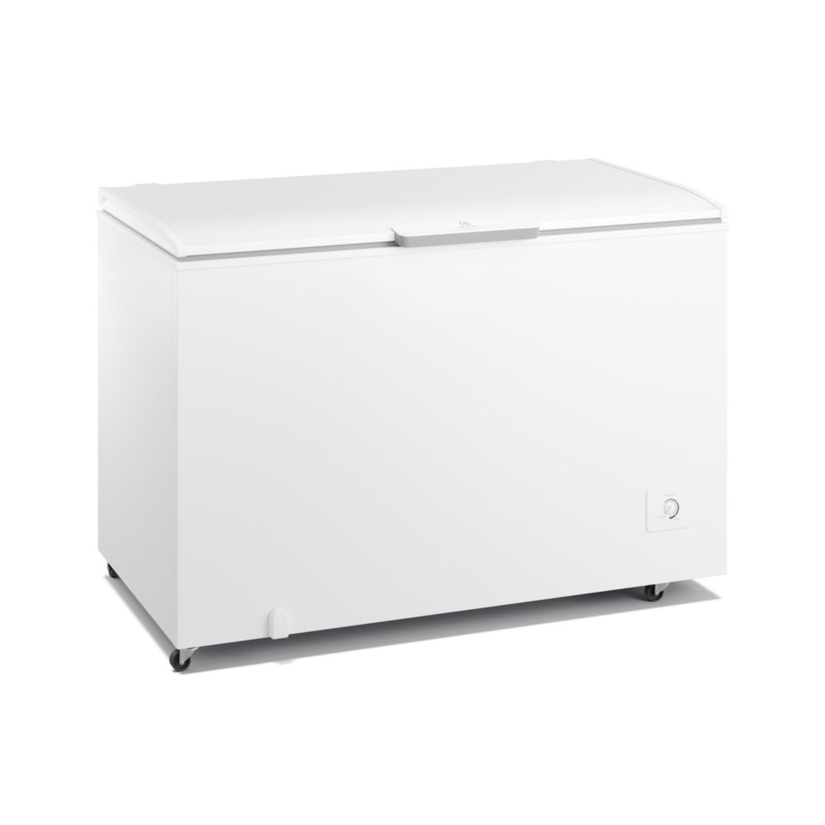 Freezer_HI440T_Perspective_Electrolux_Portuguese-1000x1000